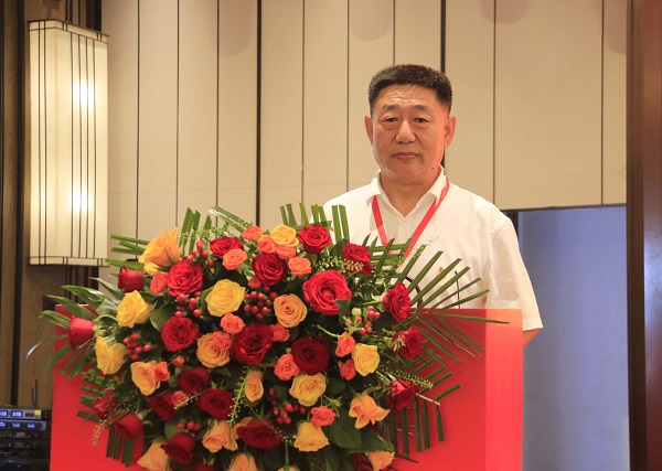 4完美（中国）官方党委书记张会民作党代会工作报告.JPG
